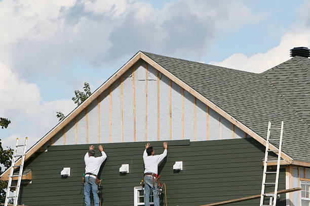 Professional Siding Contractor technician working in Alexander, NC